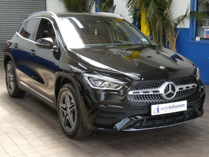 2025 Mercedes-benz Gla
