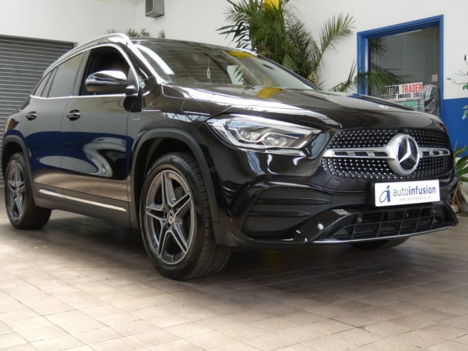 2025 Mercedes-benz Gla