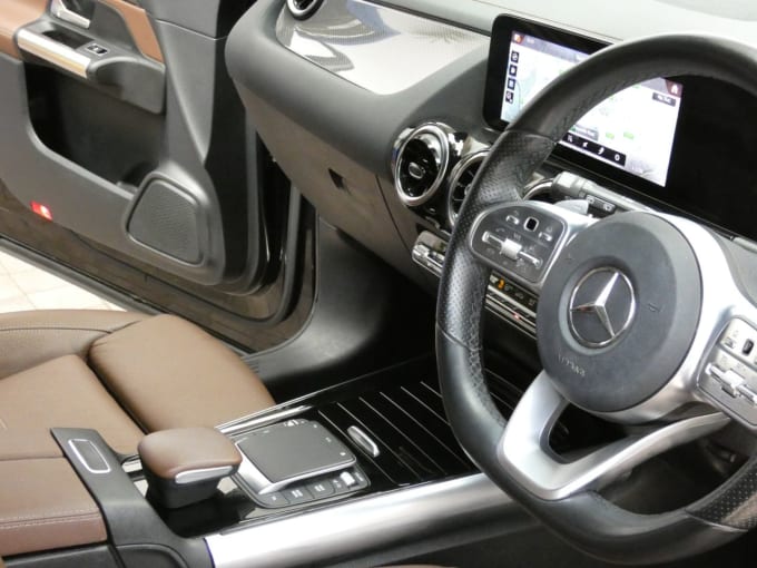 2025 Mercedes-benz Gla