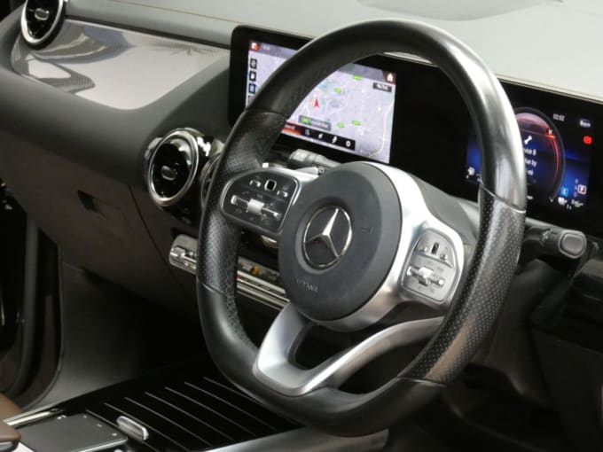 2025 Mercedes-benz Gla