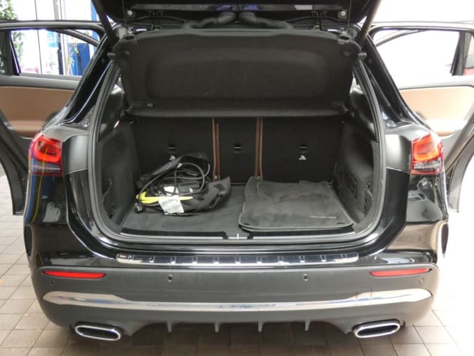 2025 Mercedes-benz Gla