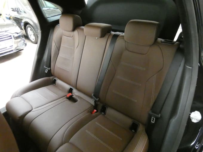 2025 Mercedes-benz Gla