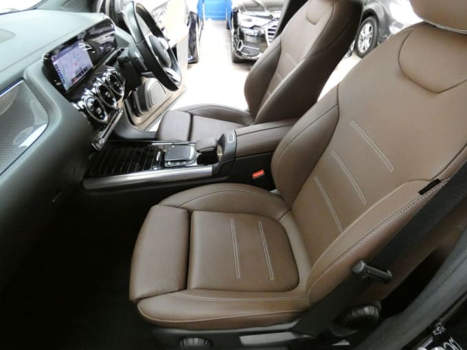 2025 Mercedes-benz Gla