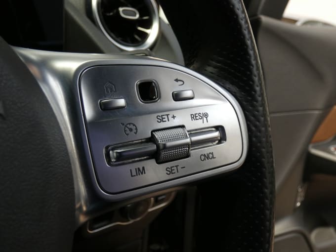 2025 Mercedes-benz Gla
