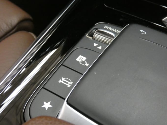2025 Mercedes-benz Gla