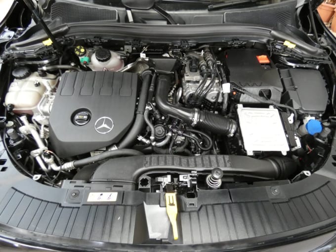 2025 Mercedes-benz Gla