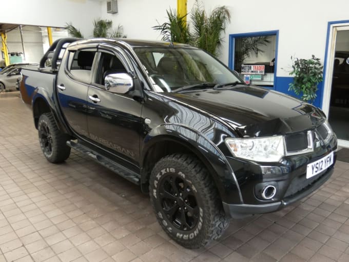 2025 Mitsubishi L200