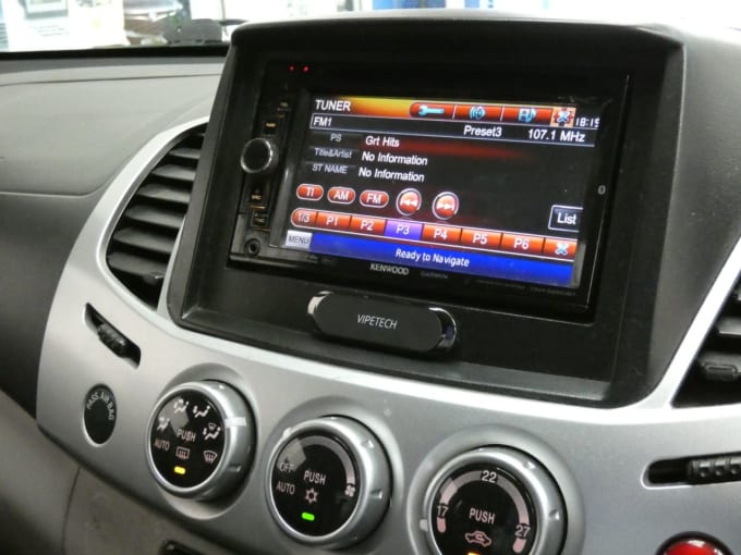 2025 Mitsubishi L200