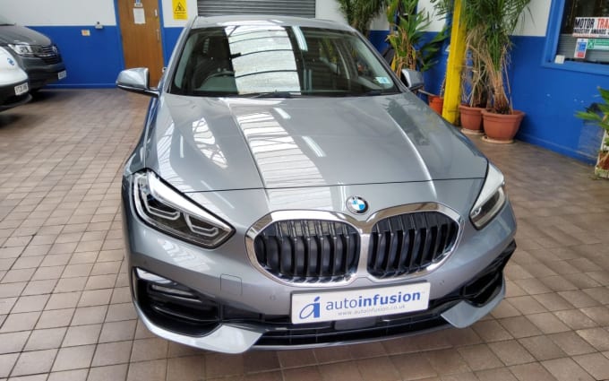 2025 BMW 1 Series