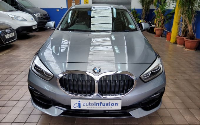 2025 BMW 1 Series