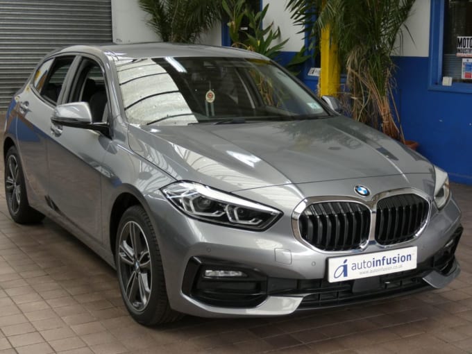 2025 BMW 1 Series