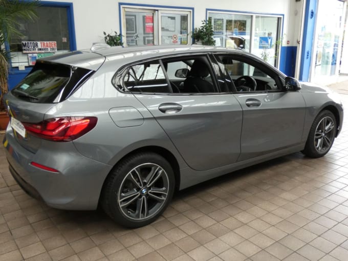 2025 BMW 1 Series
