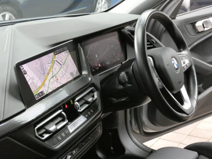 2025 BMW 1 Series