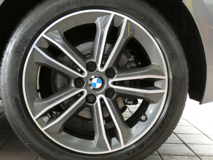2025 BMW 1 Series