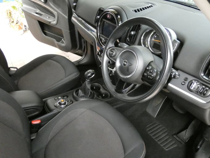 2025 Mini Countryman