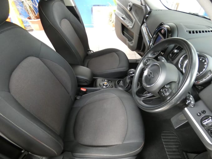 2025 Mini Countryman