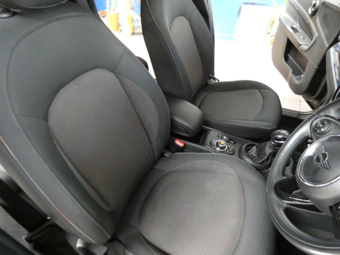 2025 Mini Countryman