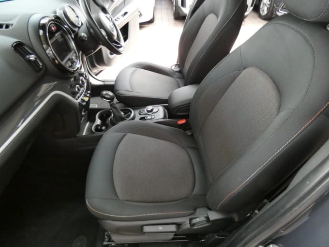 2025 Mini Countryman