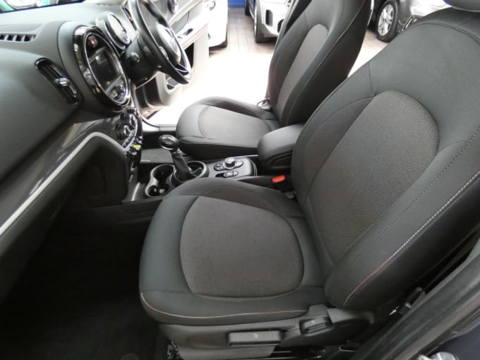2025 Mini Countryman