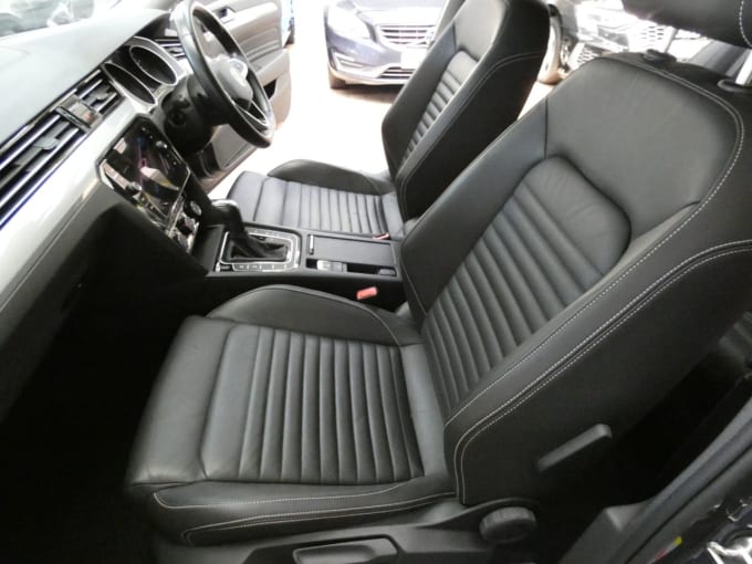 2025 Volkswagen Passat