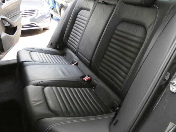 2025 Volkswagen Passat