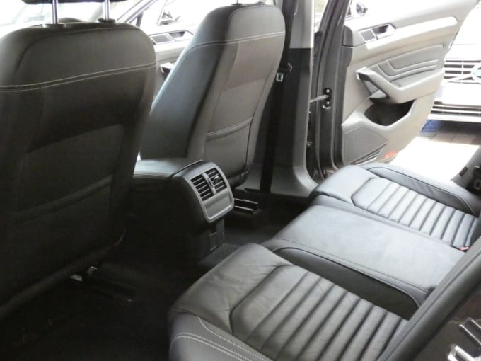 2025 Volkswagen Passat