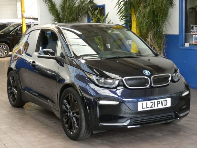 2025 BMW I3