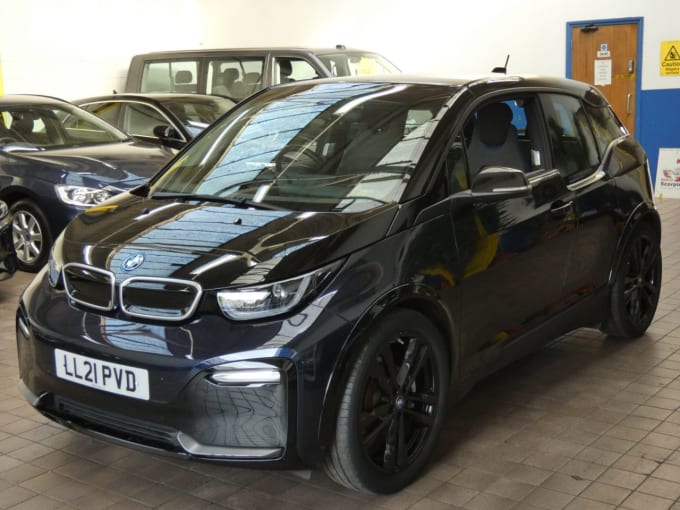 2025 BMW I3