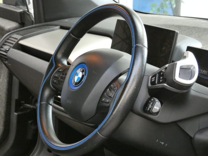 2025 BMW I3