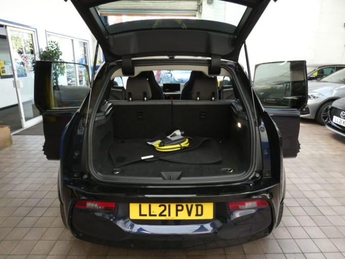 2025 BMW I3