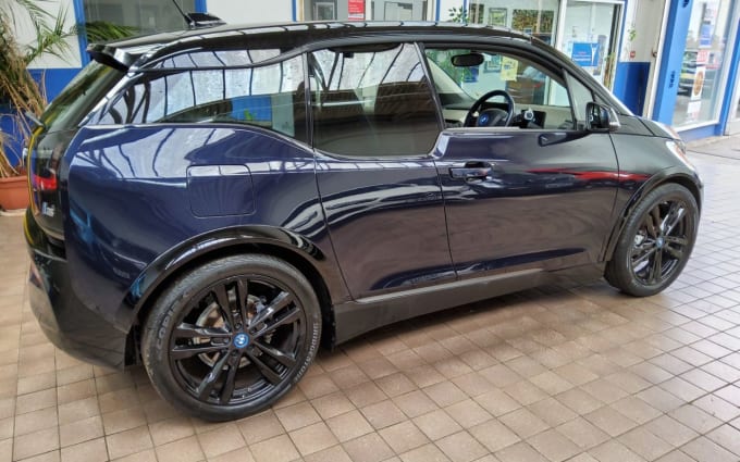 2025 BMW I3