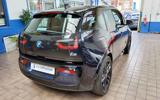 2025 BMW I3