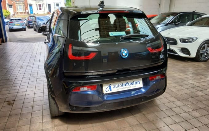 2025 BMW I3