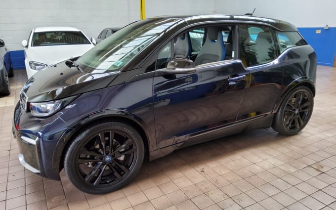 2025 BMW I3