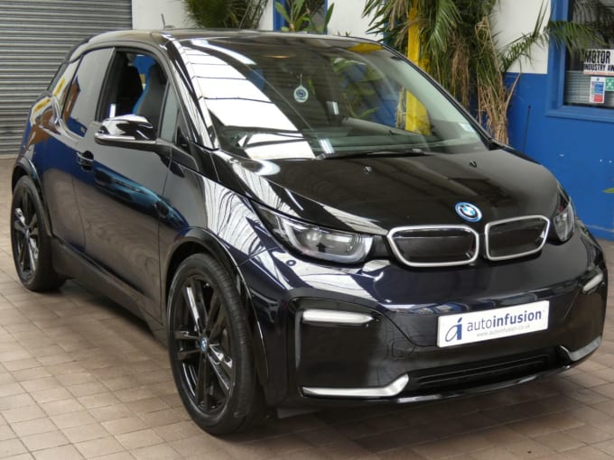 2025 BMW I3
