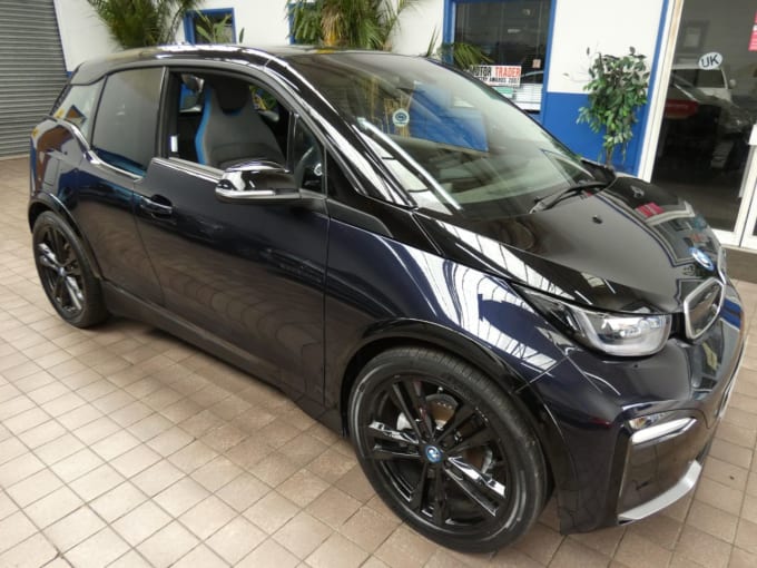 2025 BMW I3