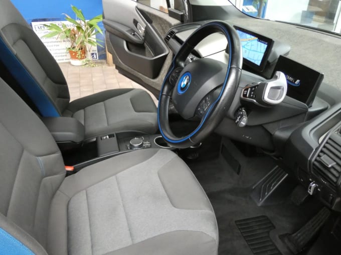 2025 BMW I3
