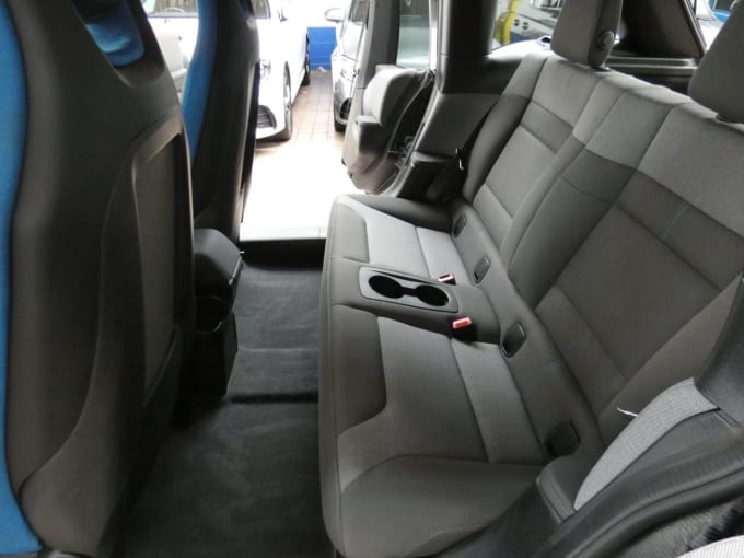 2025 BMW I3