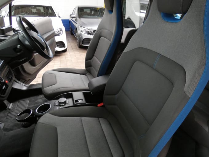 2025 BMW I3