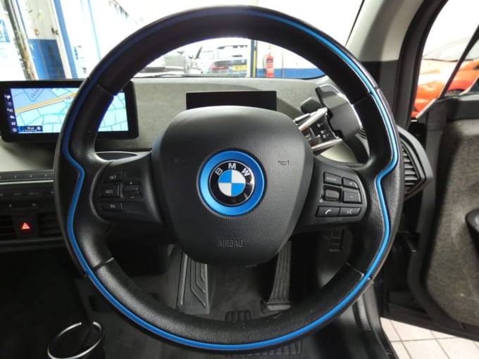 2025 BMW I3