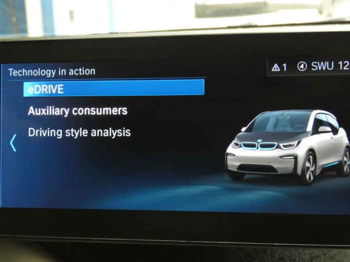 2025 BMW I3