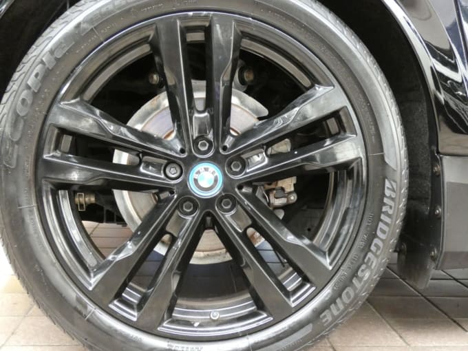 2025 BMW I3