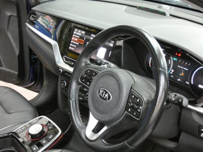 2025 Kia Niro