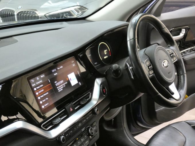 2025 Kia Niro