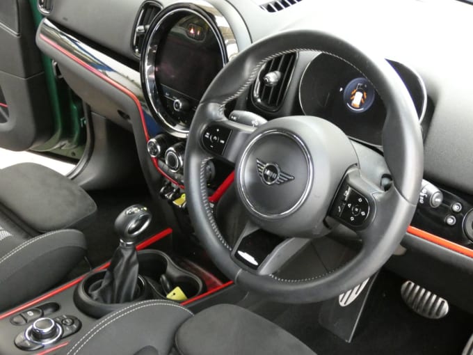 2025 Mini Countryman