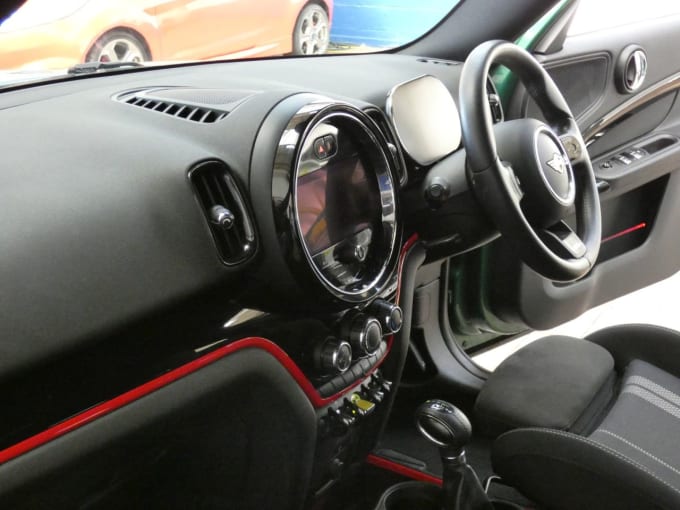 2025 Mini Countryman