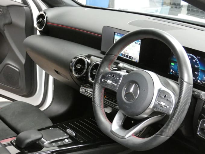 2025 Mercedes-benz A-class