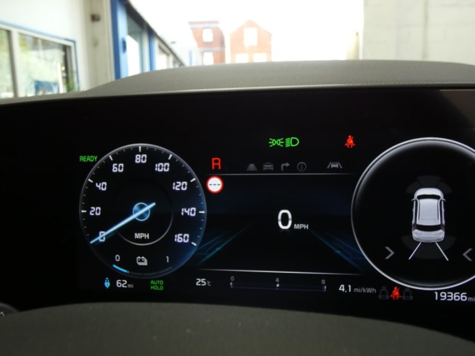 2025 Kia Niro