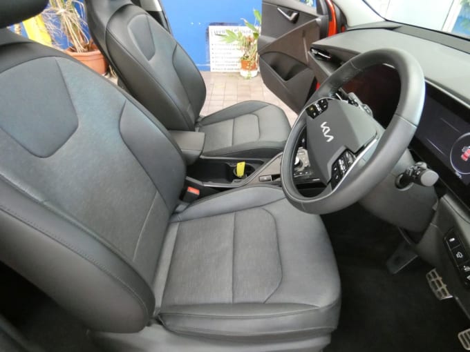 2025 Kia Niro