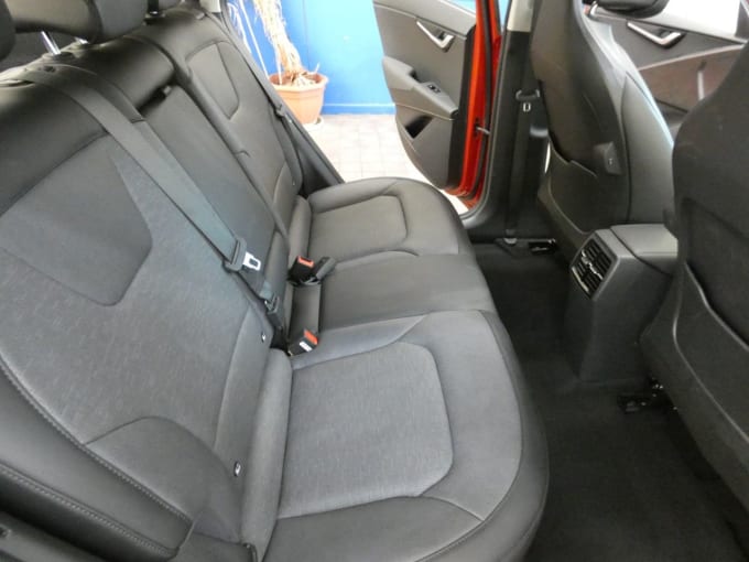 2025 Kia Niro